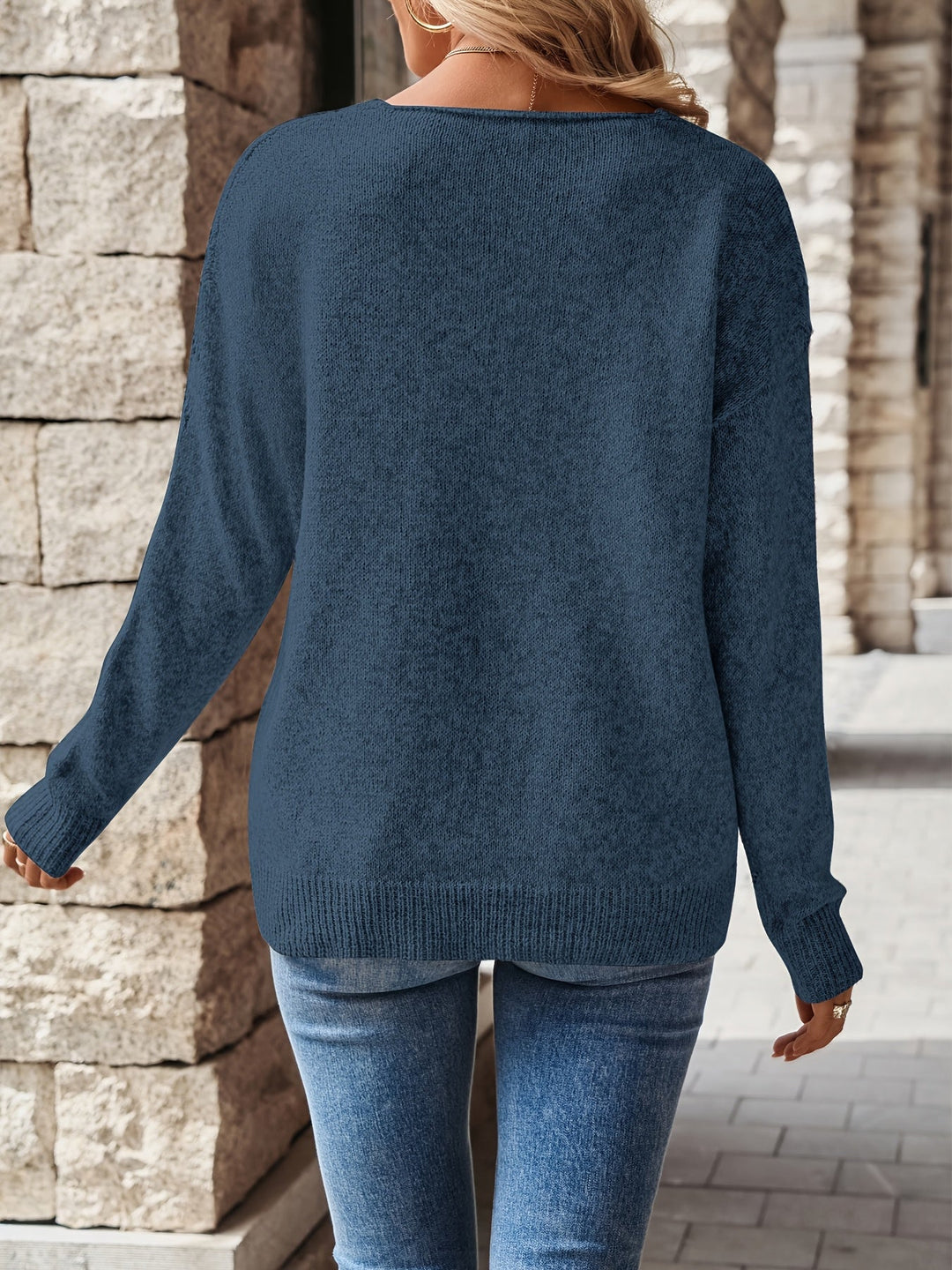 Elaine | Relaxed V-Neck Jumper