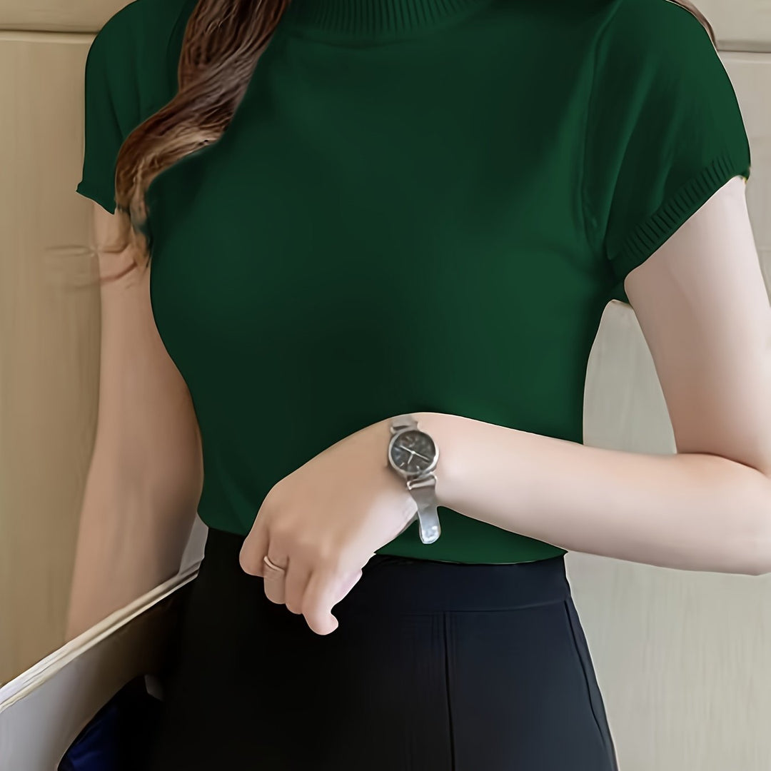 Della | Refined Mock-Neck Top