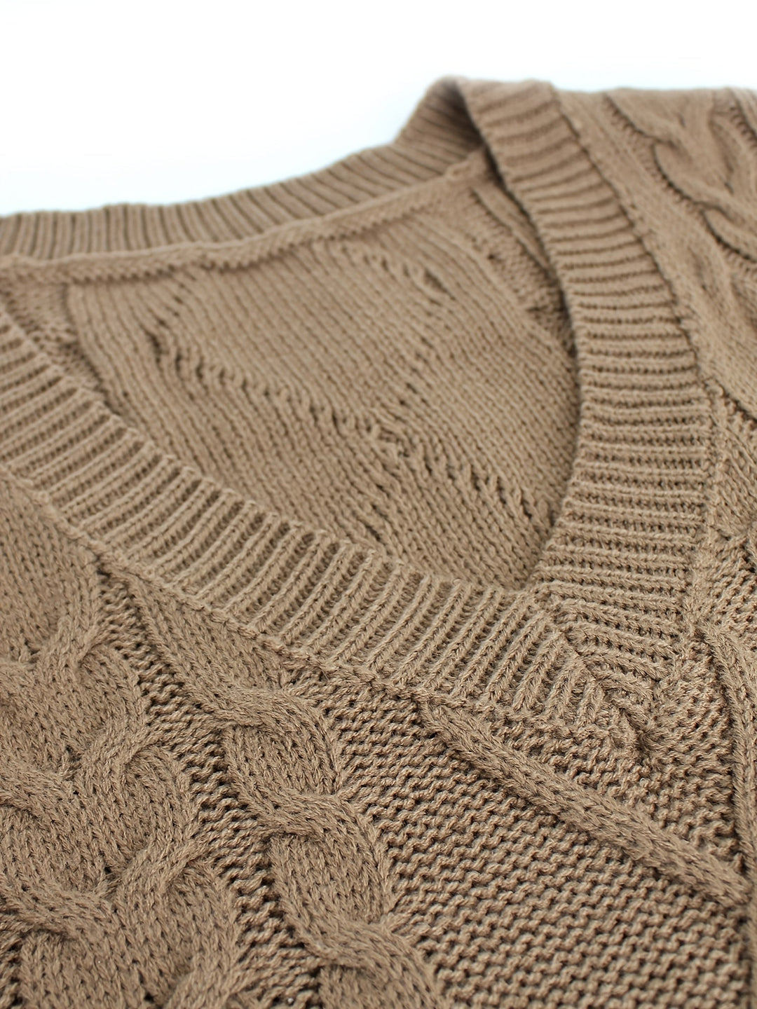 Cora | Cozy Cable-Knit V-Neck Jumper Vest
