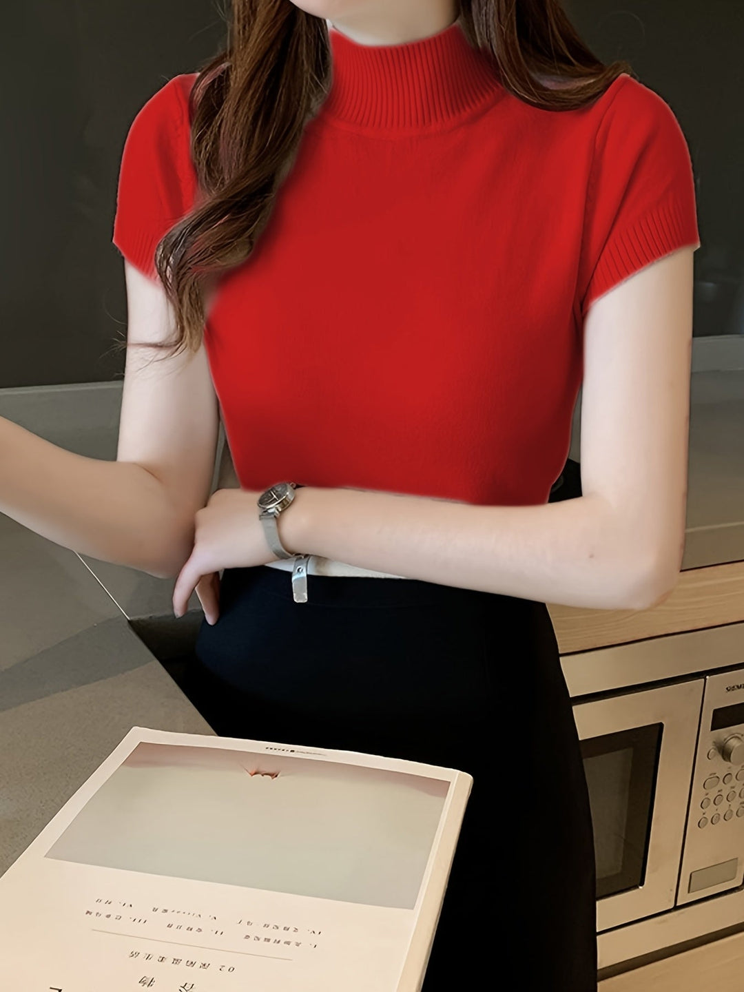 Della | Refined Mock-Neck Top