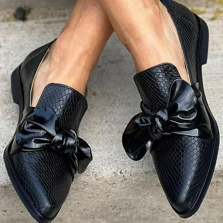 Casey | Elegant Shiny Bow Black Loafer