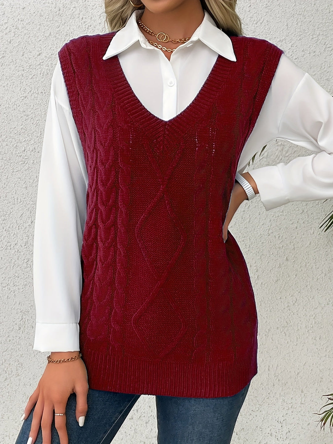 Cora | Cozy Cable-Knit V-Neck Jumper Vest