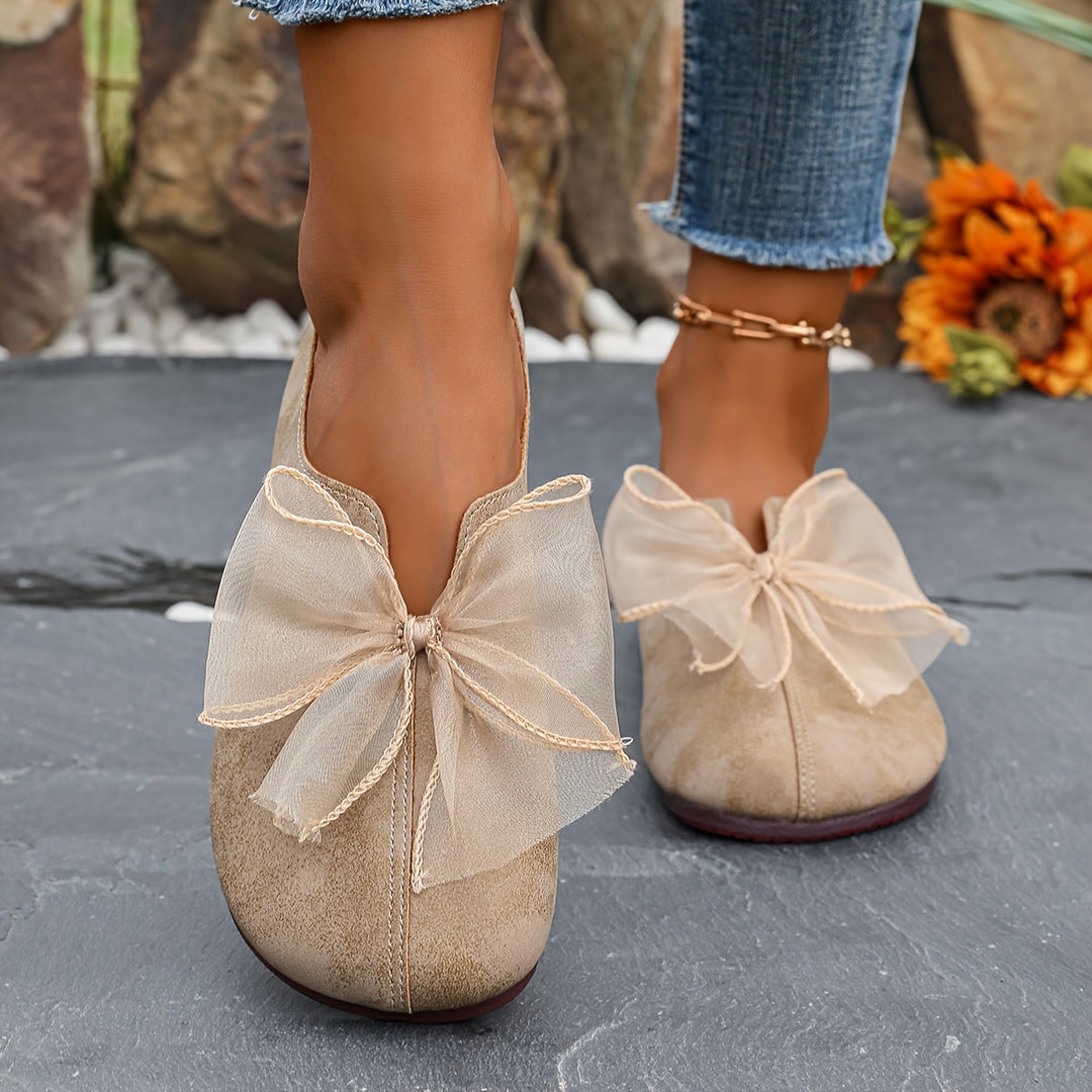 Cecilia | Bow-Accent Slip-On Flats