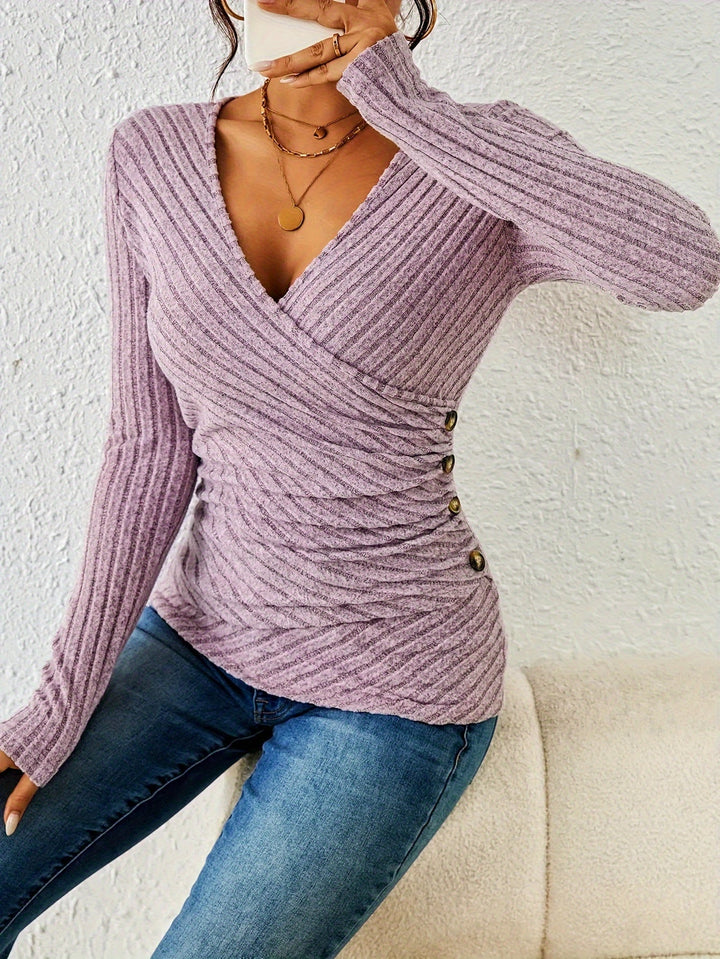 Winona | Fitted Ribbed V-Neck Top