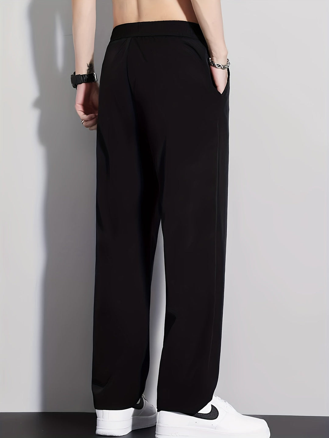 Trevor | Relaxed Straight-Leg Trousers