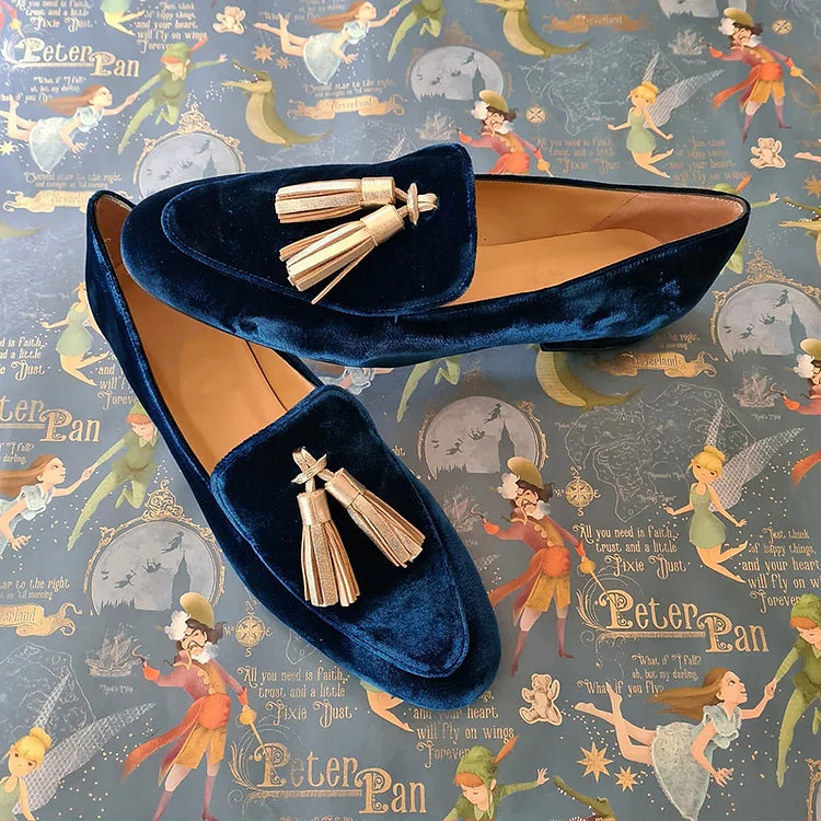Faye | Classic Midnight Elegance Tassel Loafer