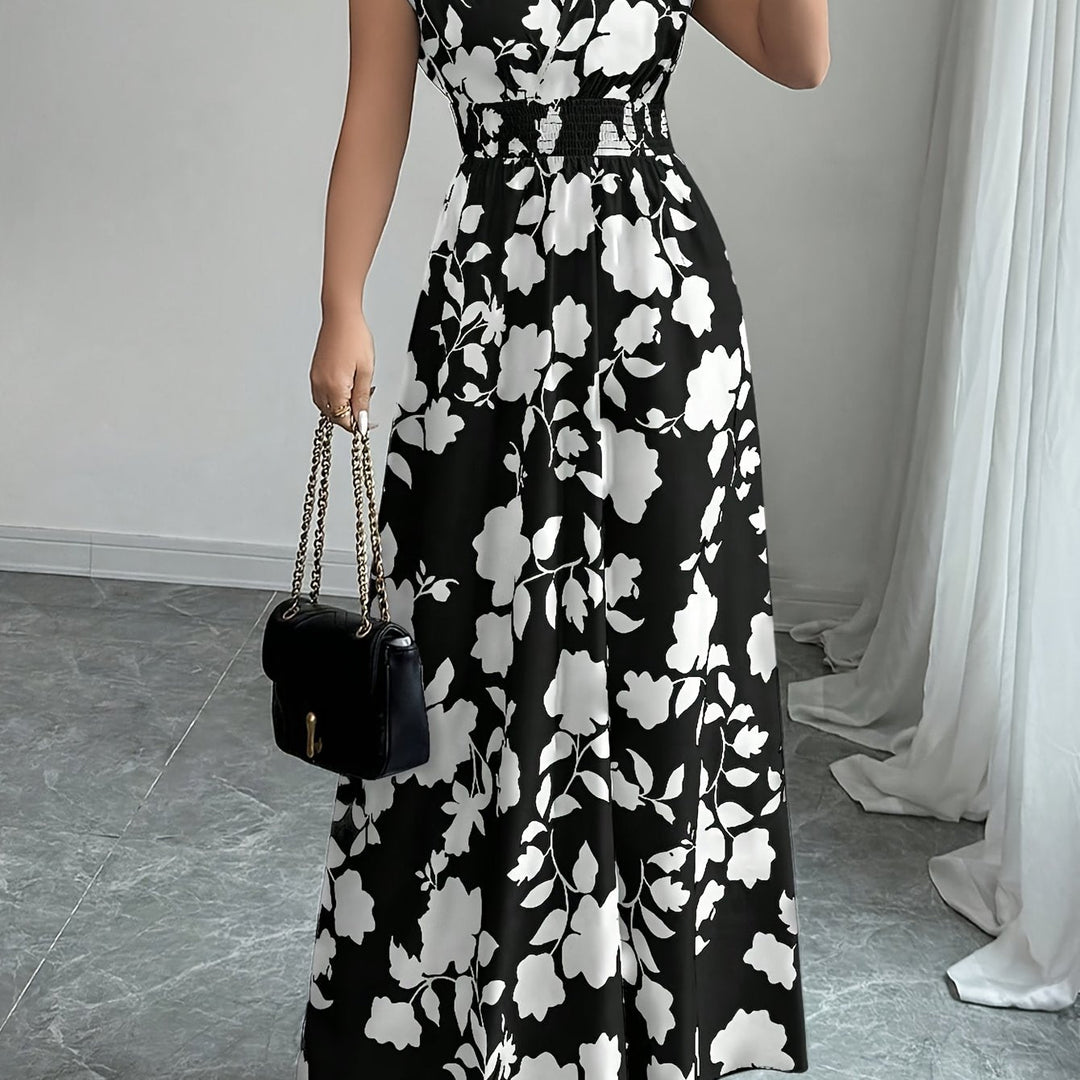Delilah | Flowing Floral Maxi Dress