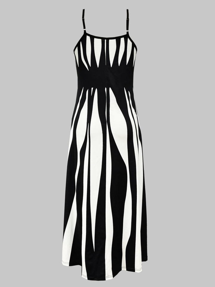 Nadine | Flowing V-Neck Maxi Dress