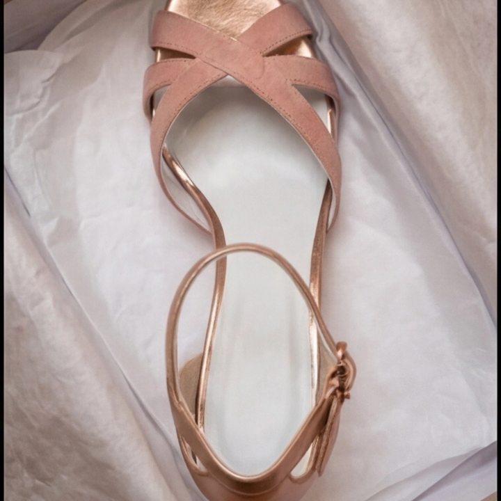 Danariah | Orthopedic Hollow Out Strap Heels