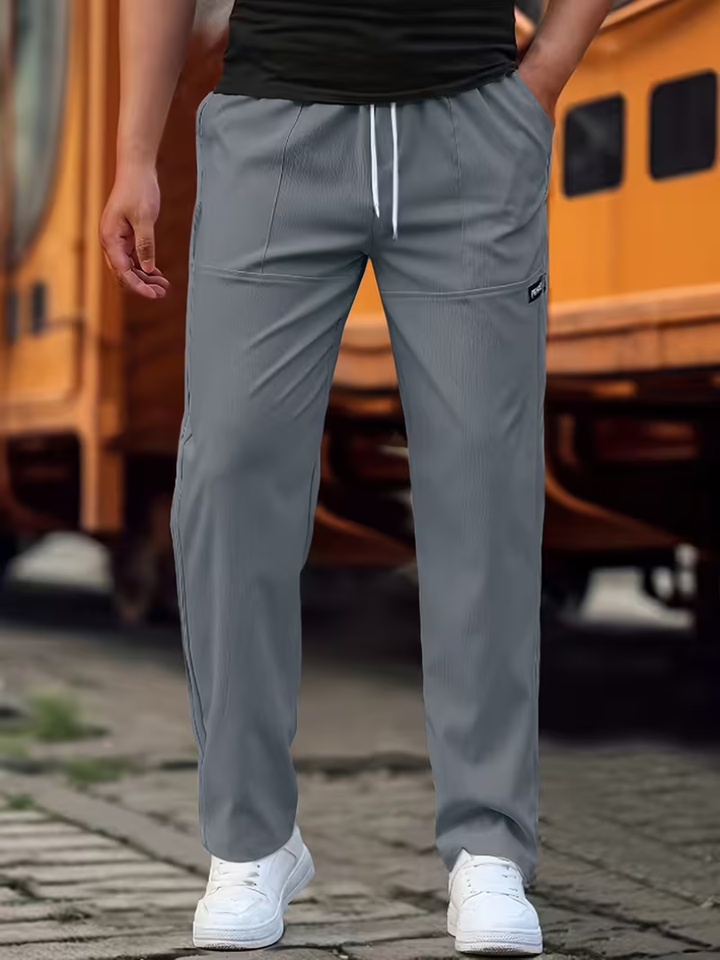Ryan | Casual Lightweight Straight-Leg Trousers