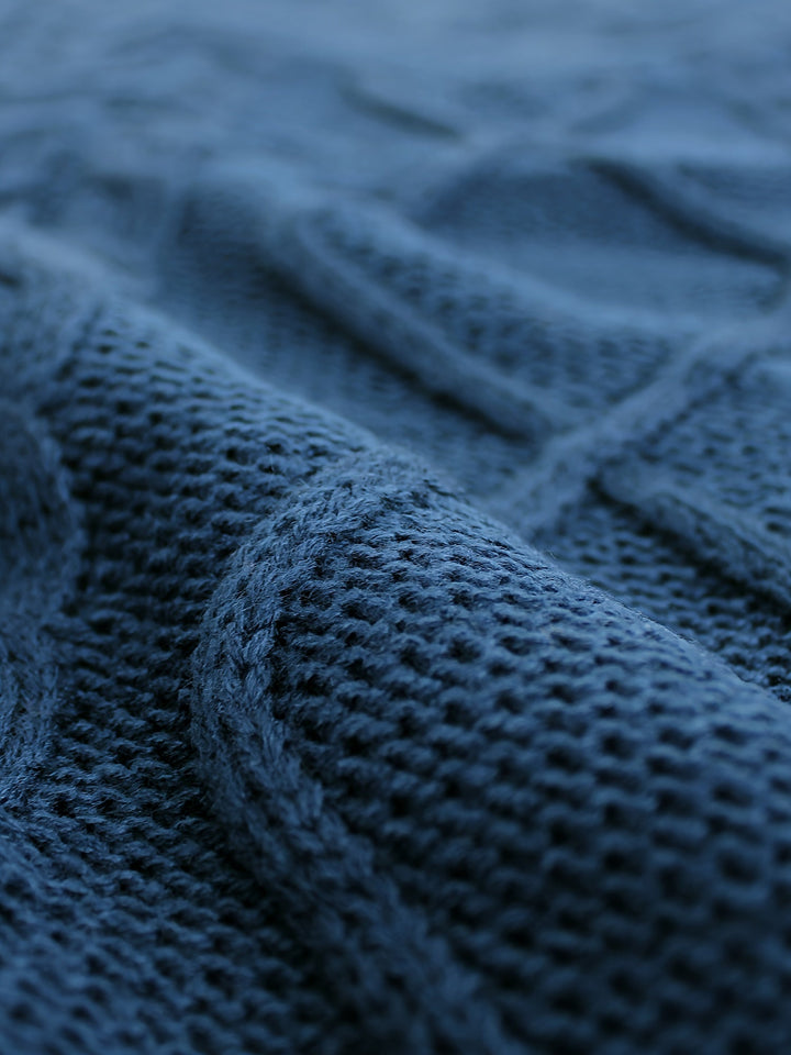 Cora | Cozy Cable-Knit V-Neck Jumper Vest