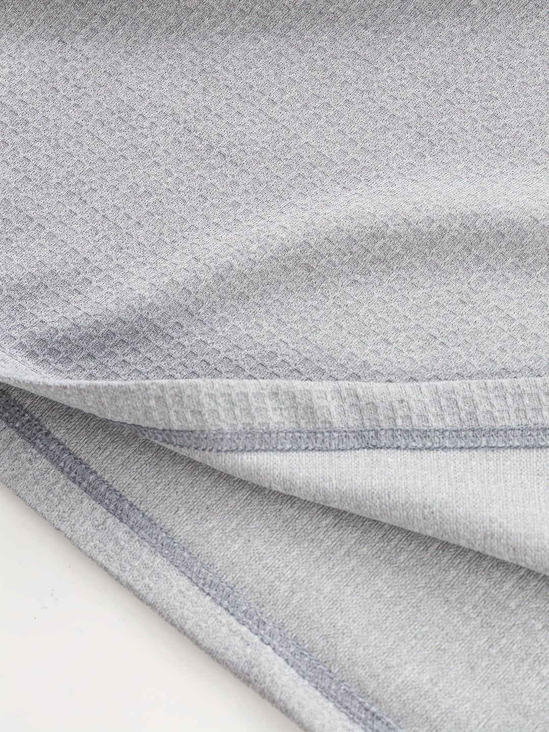 Curtis | Textured Long-Sleeve Henley