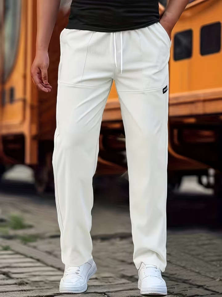 Ryan | Casual Lightweight Straight-Leg Trousers