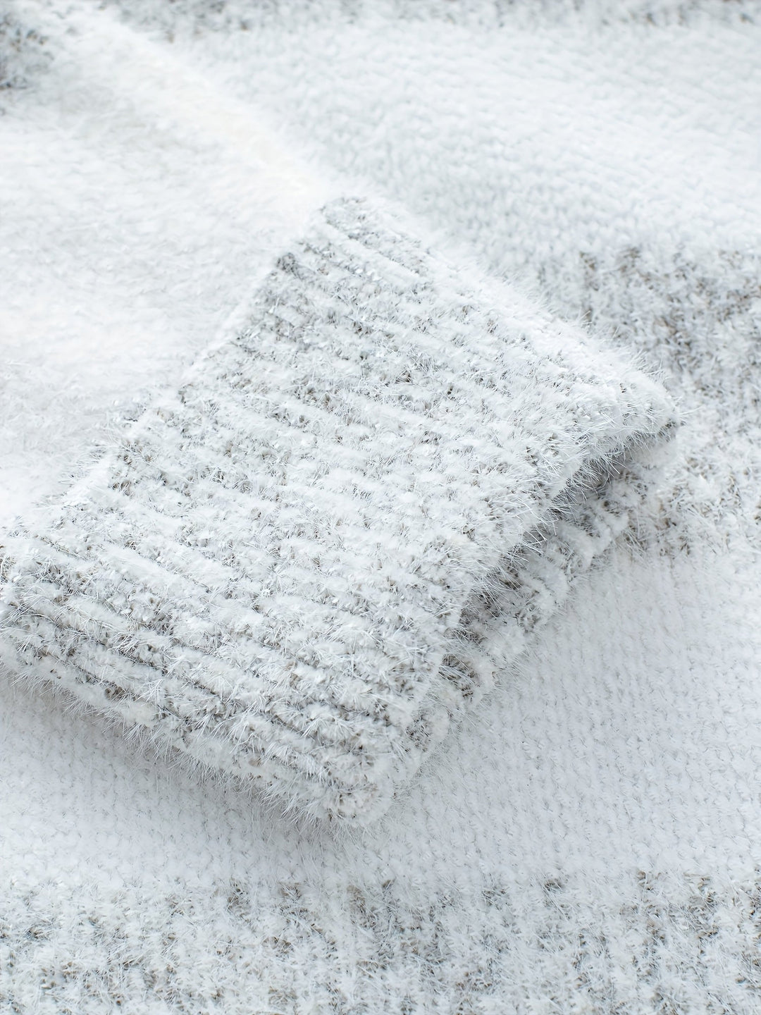 Sierra | Cozy High-Neck Jumper