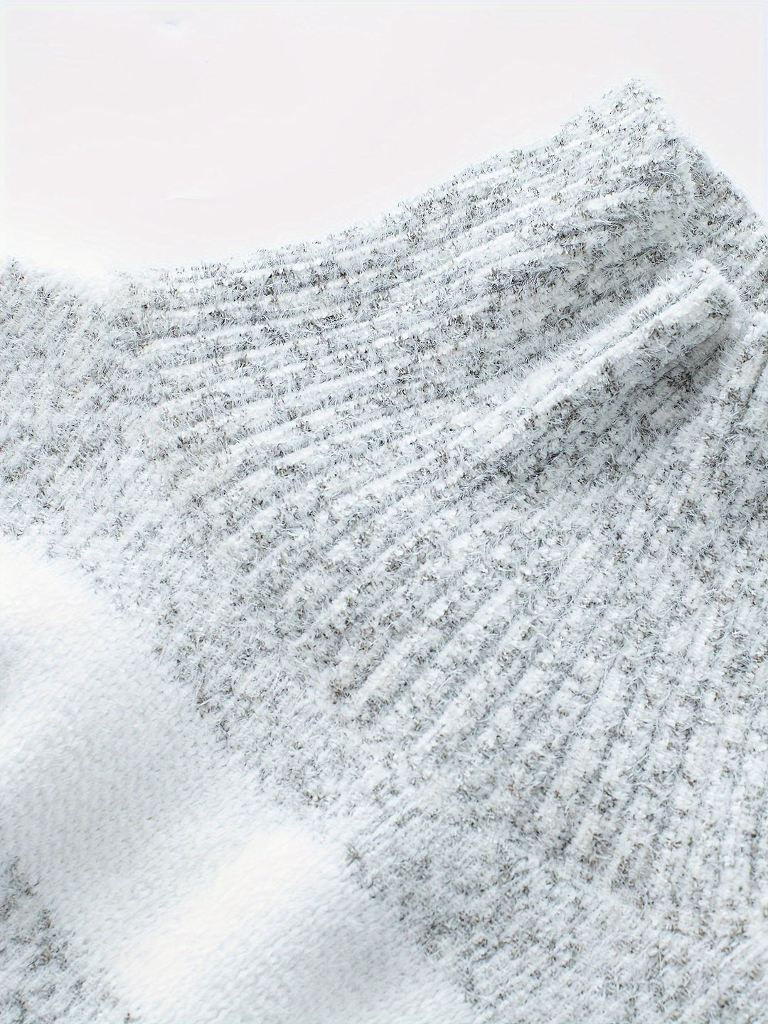 Sierra | Cozy High-Neck Jumper