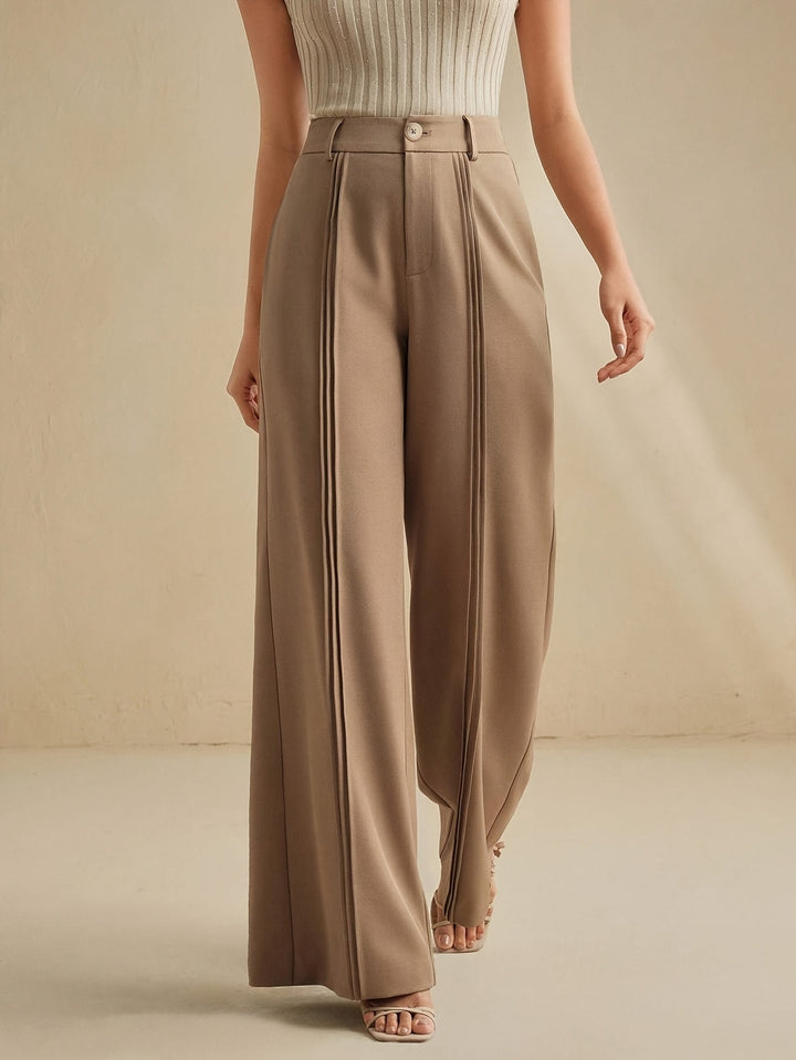 Marlowe | Pleated Wide-Leg Trousers