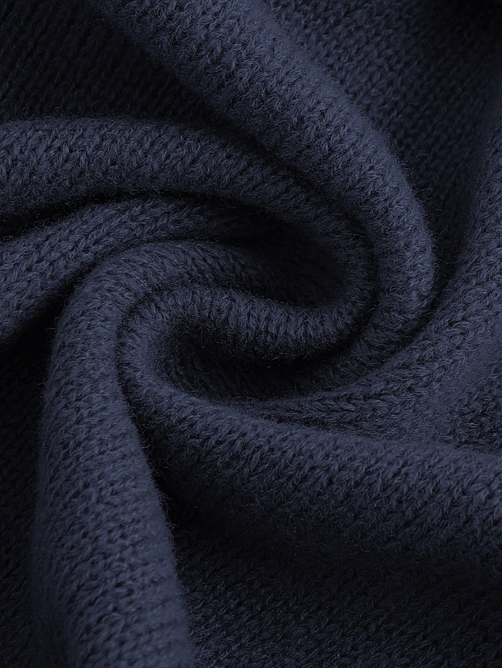 Gideon | Cable-Knit V-Neck Jumper Vest