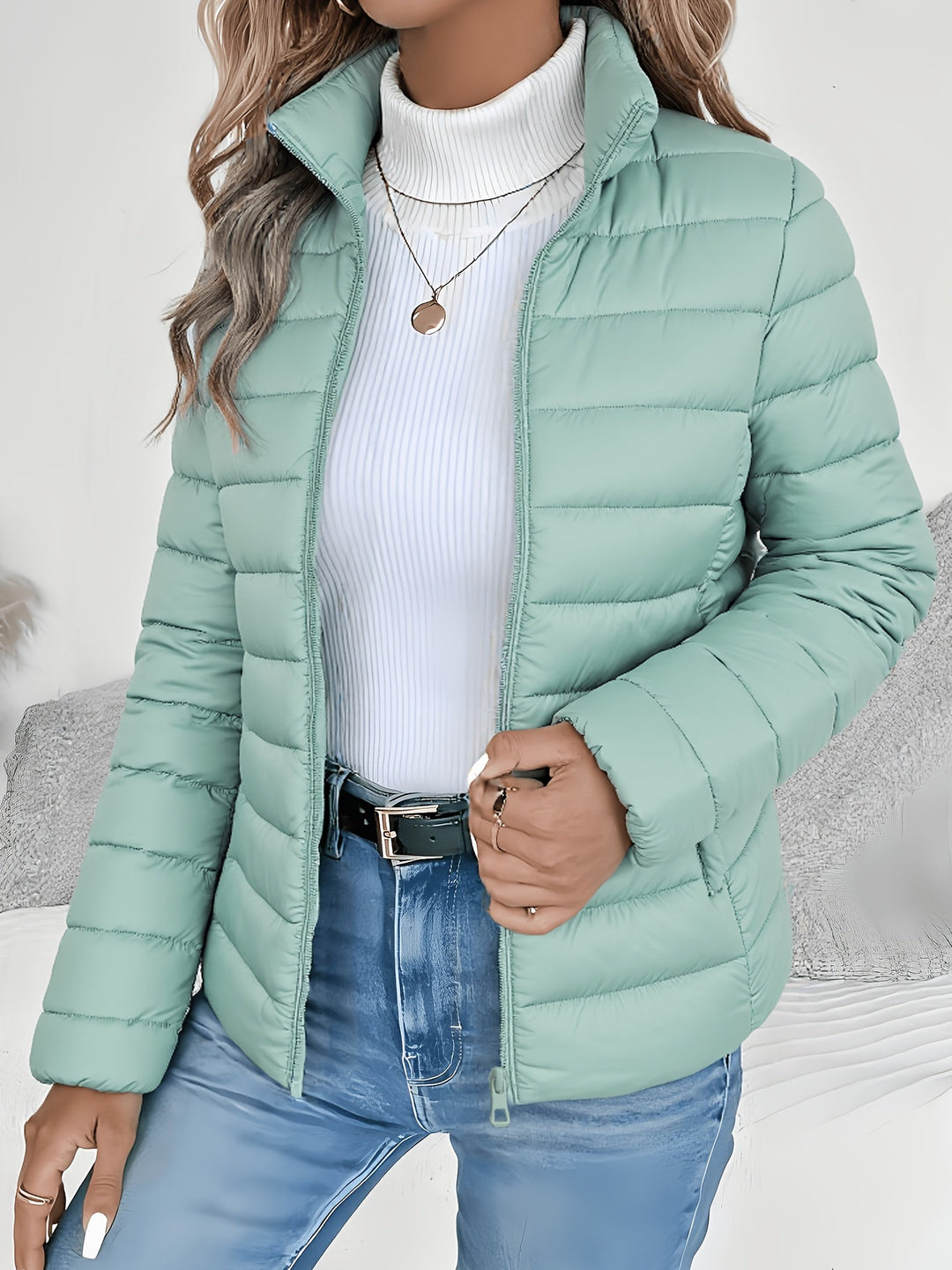 Vivienne | Lightweight Stand-Collar Puffer Jacket