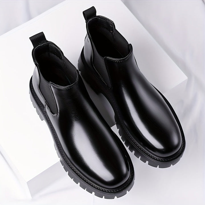 Foster | Rugged-Sole Chelsea Boots