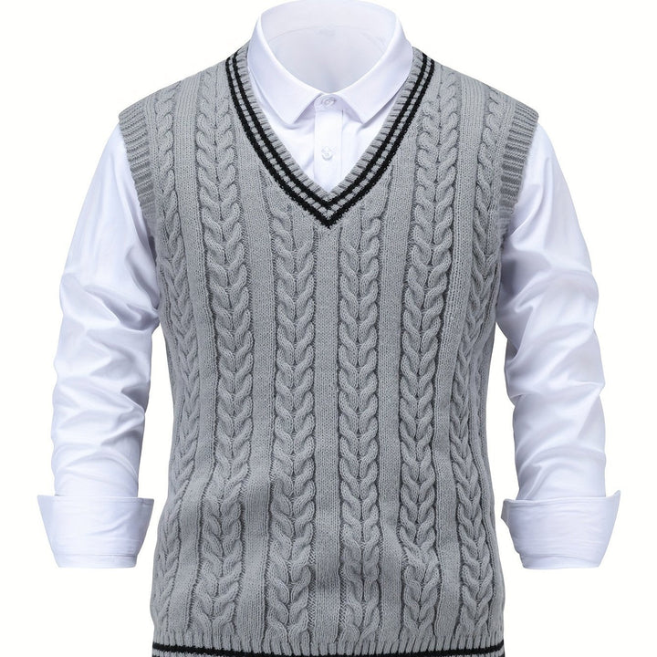 Gideon | Cable-Knit V-Neck Jumper Vest