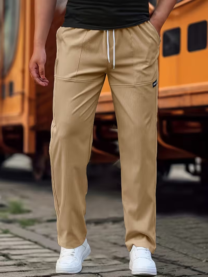 Ryan | Casual Lightweight Straight-Leg Trousers