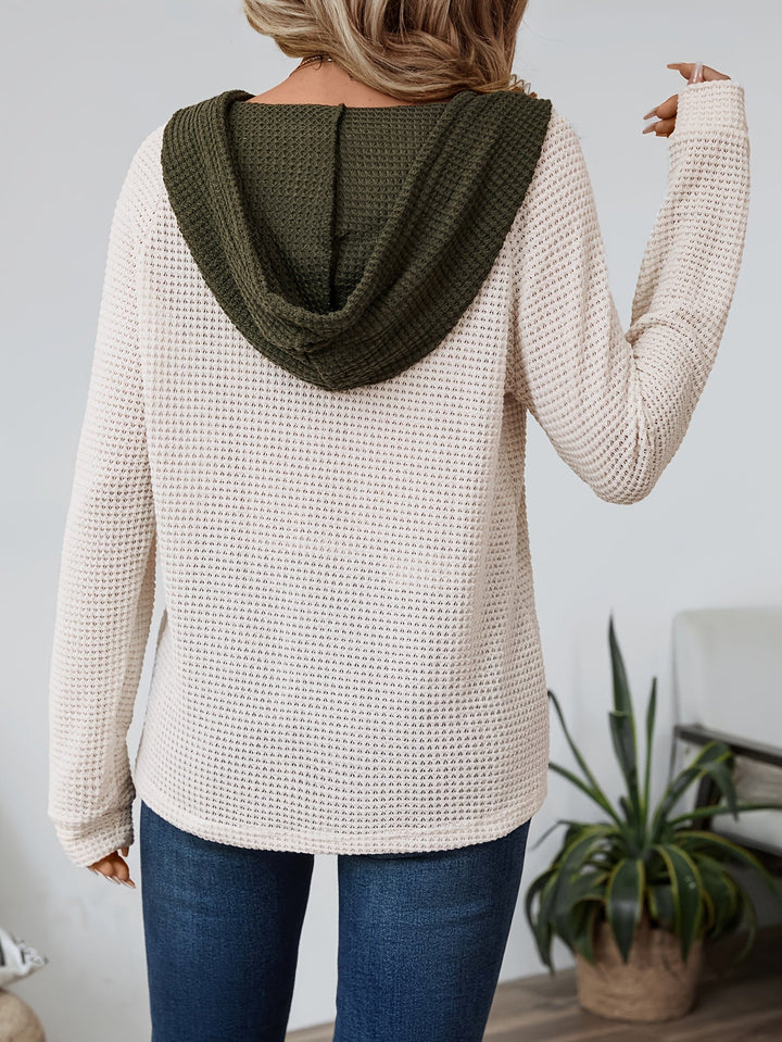 Faye | Relaxed Button-Neck Hoodie