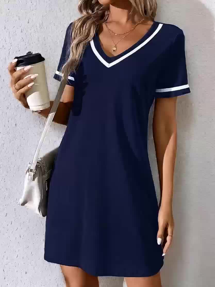 Corinne | V-Neck colour-Block Shift Dress