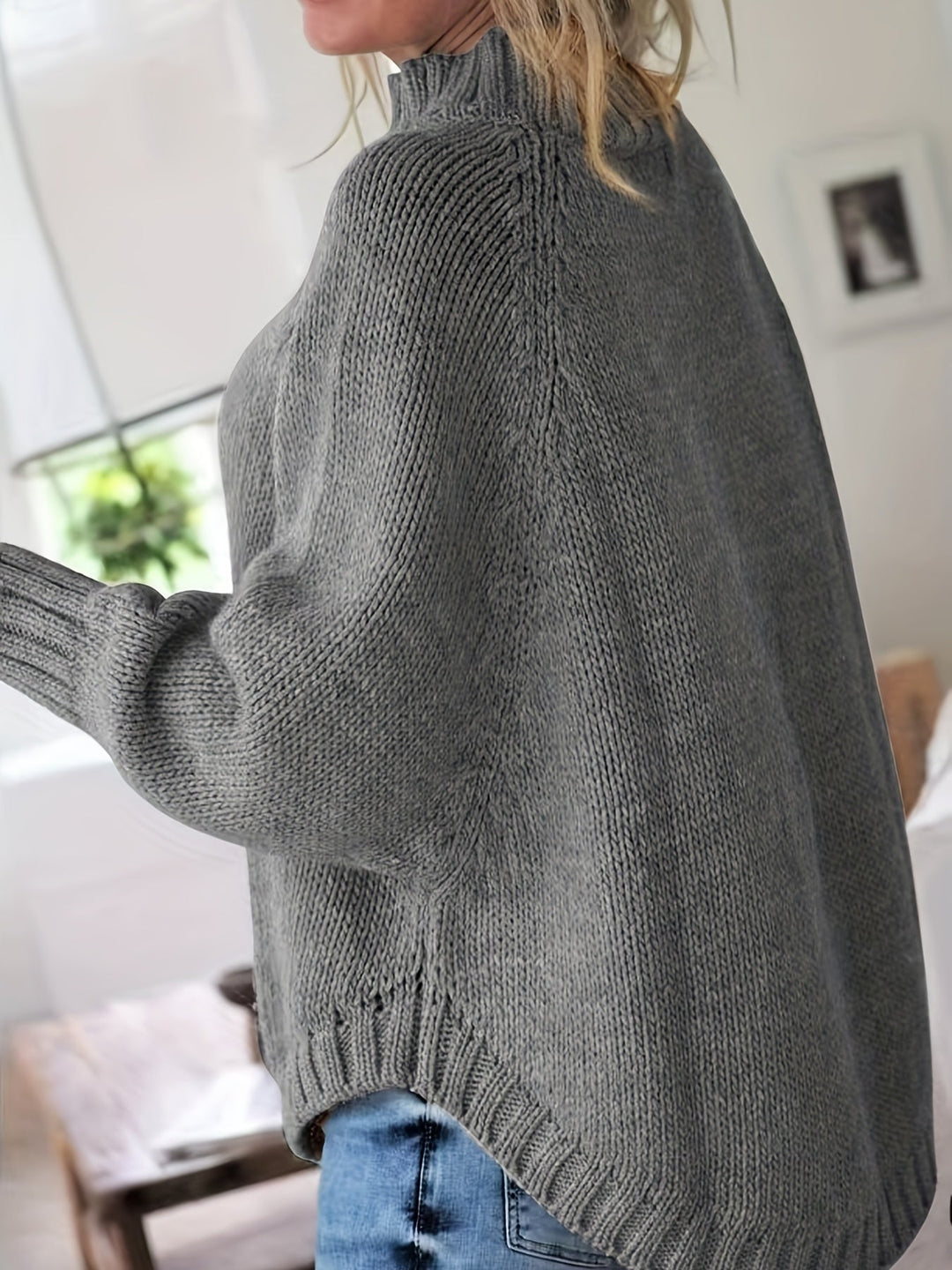 Gwendolyn | Cable-Knit High-Neck Jumper