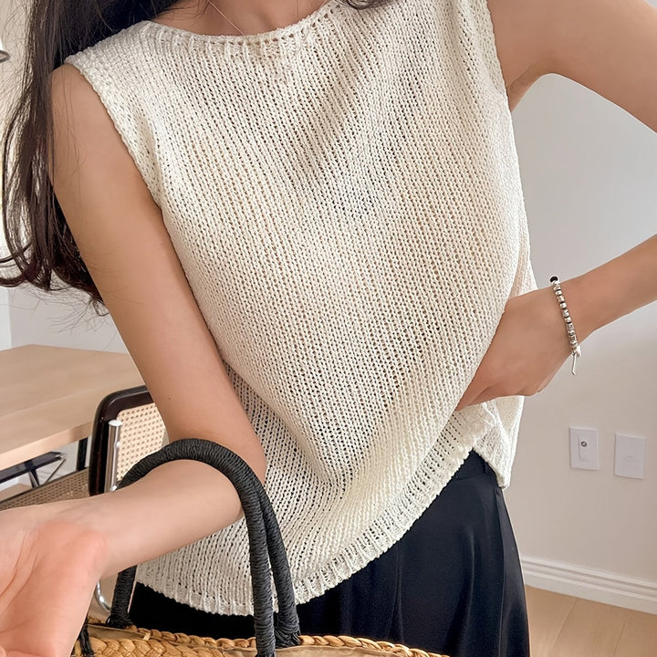 Nina | Relaxed Sleeveless Top