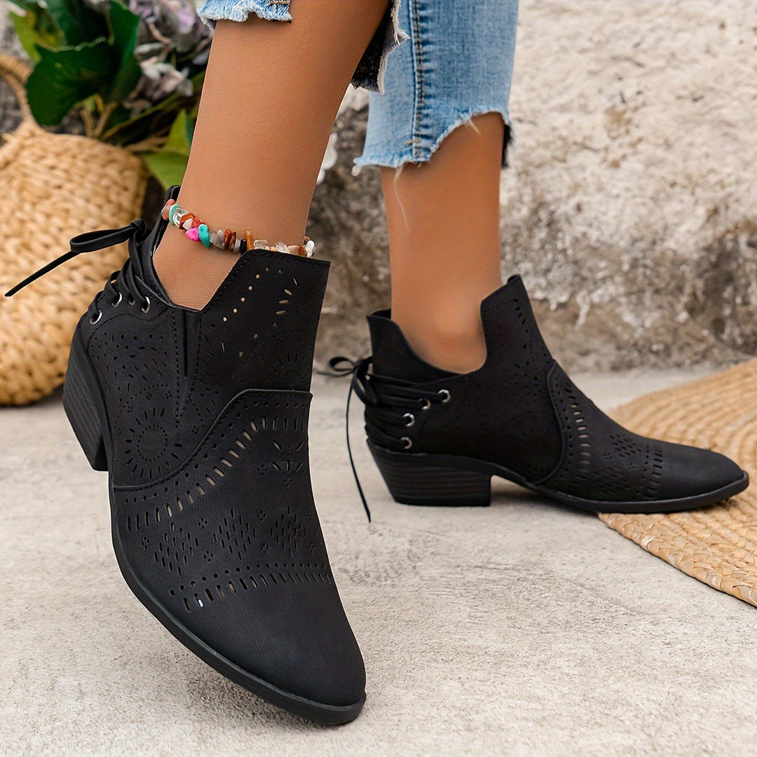 Delia | Cutout Detail Ankle Boots