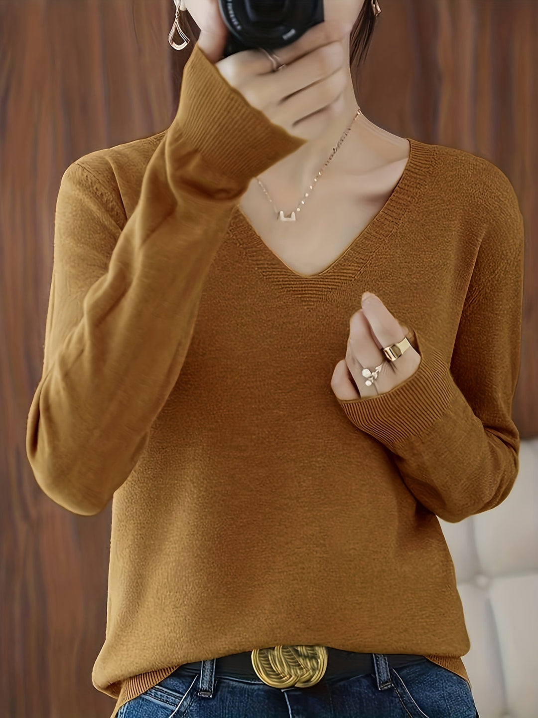 Selene | Soft V-Neck Jumper