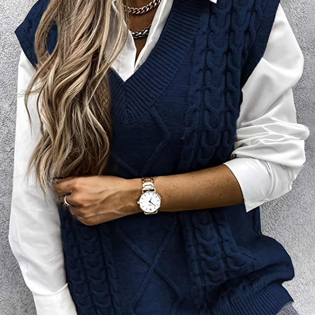 Cora | Cozy Cable-Knit V-Neck Jumper Vest