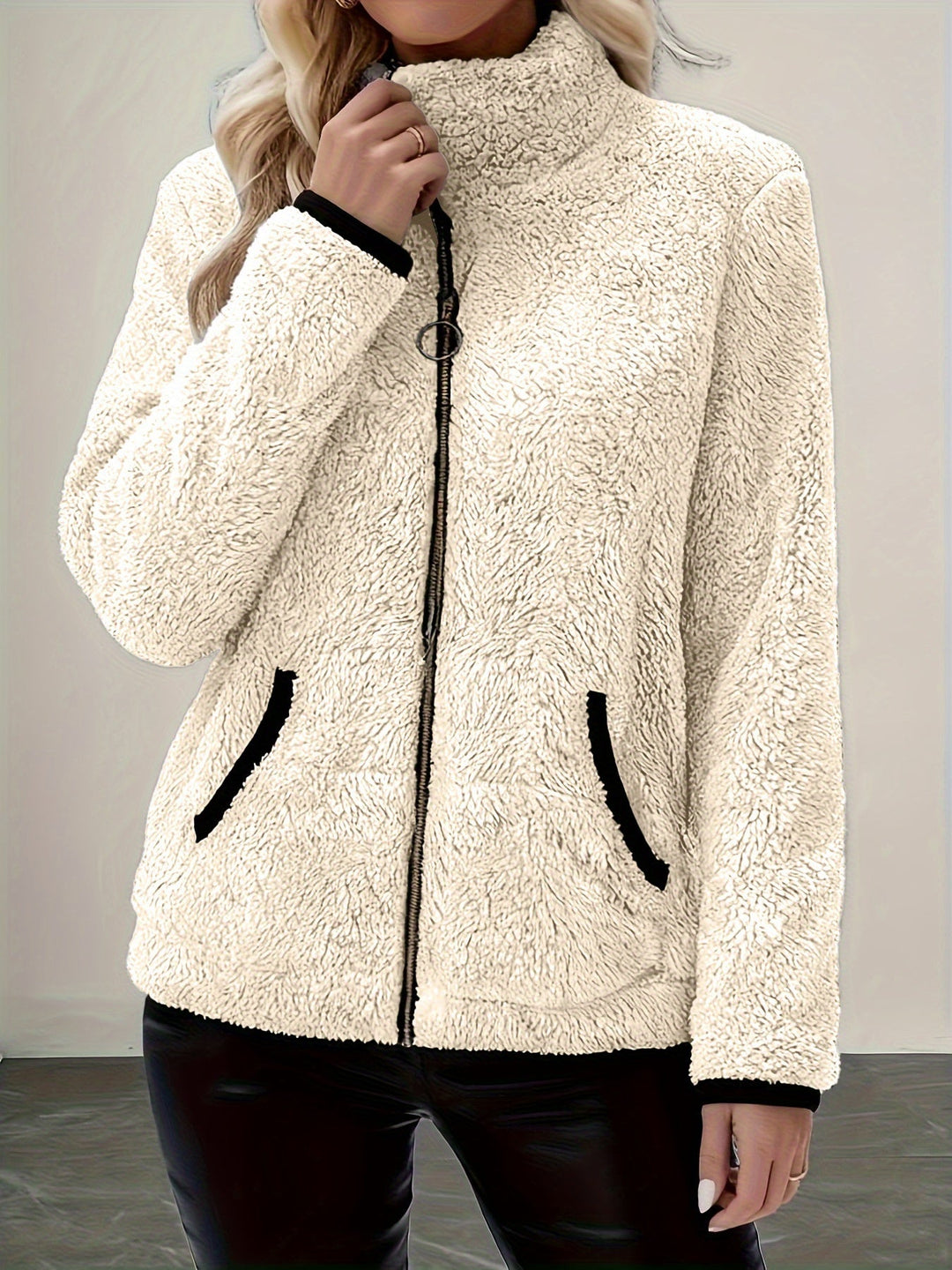 Simone | Cozy Zip-Up Jacket