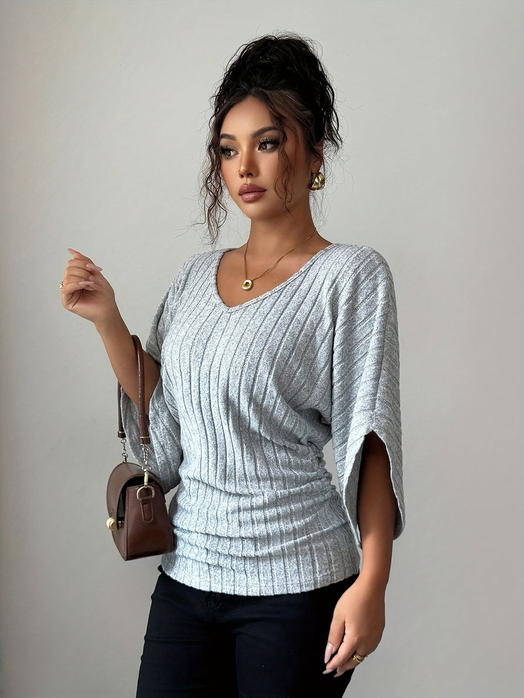 Marianne | Relaxed V-Neck Top
