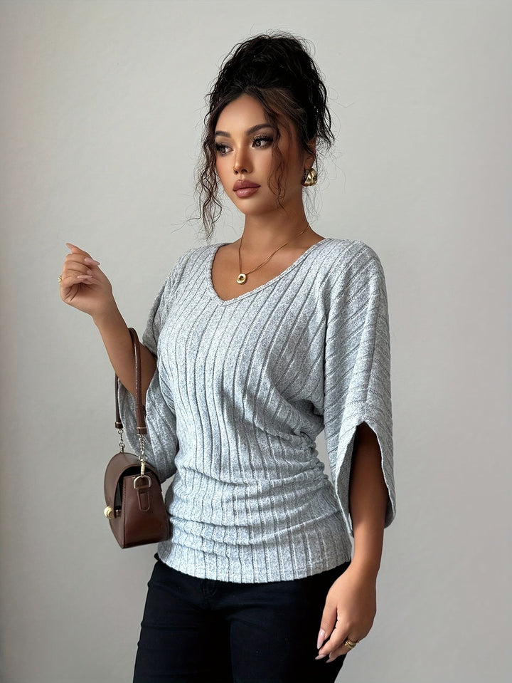 Marianne | Relaxed V-Neck Top