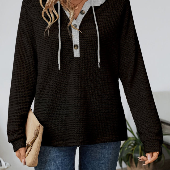 Faye | Relaxed Button-Neck Hoodie
