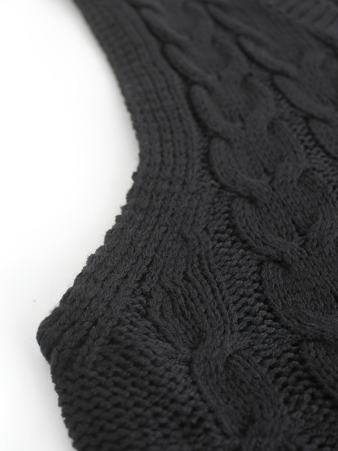 Cora | Cozy Cable-Knit V-Neck Jumper Vest