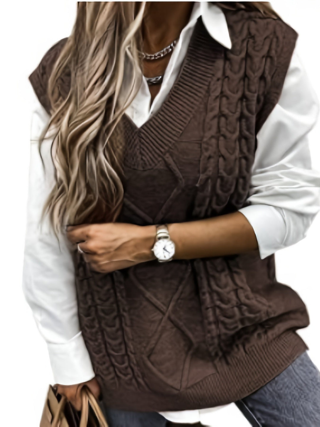 Cora | Cozy Cable-Knit V-Neck Jumper Vest