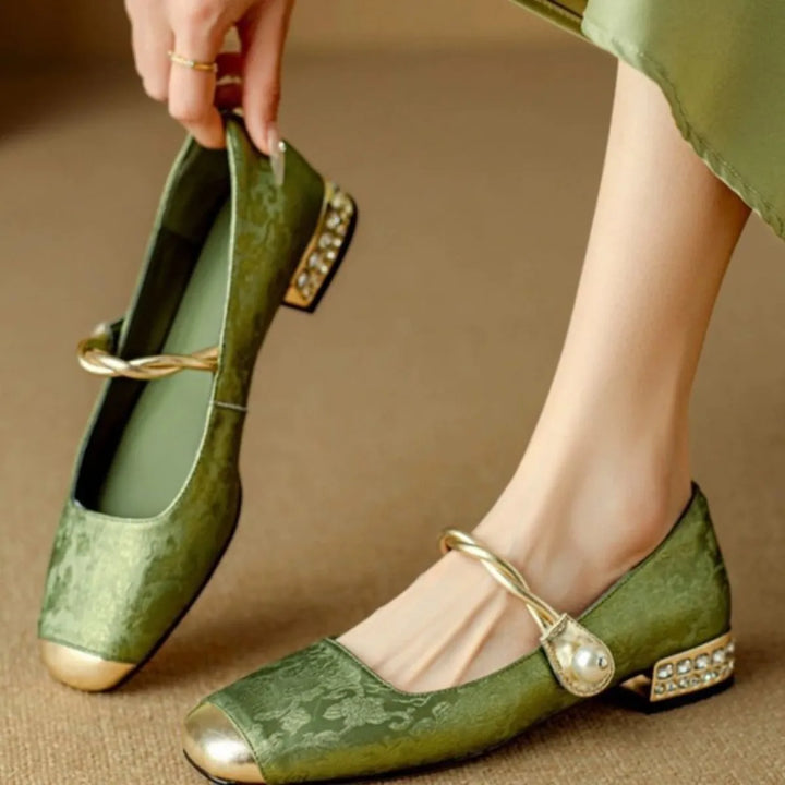 Camille | Vintage Braided Pearl Strap Shoes