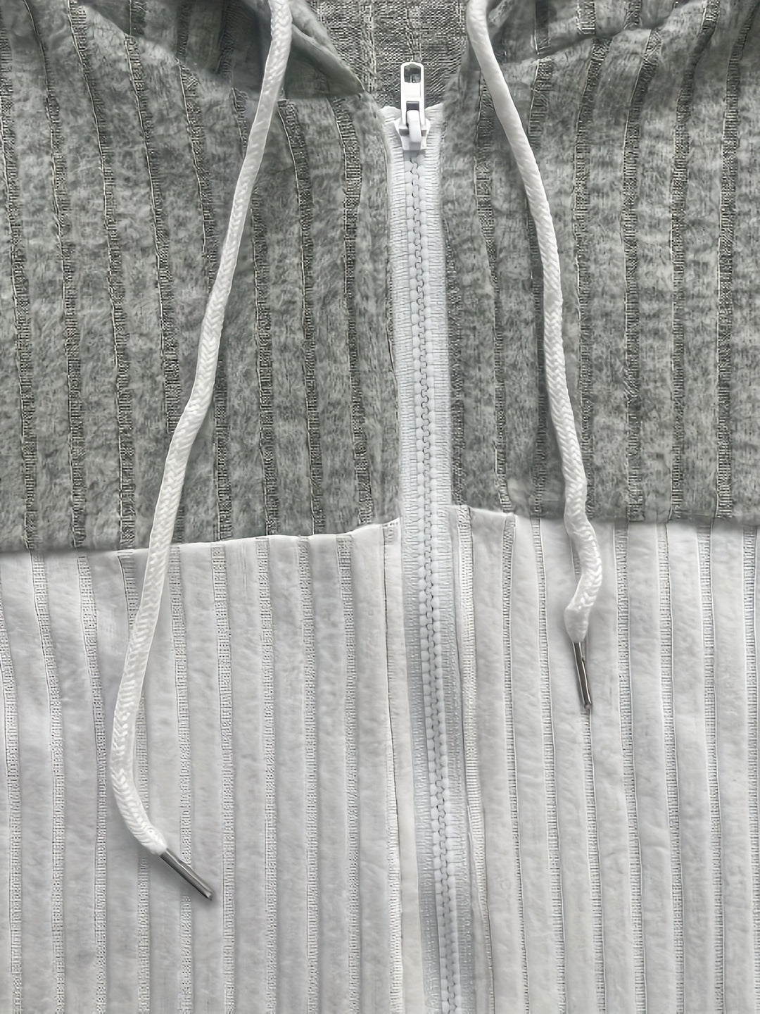 Cecilia | Textured Colour-Block Hooded Jacket
