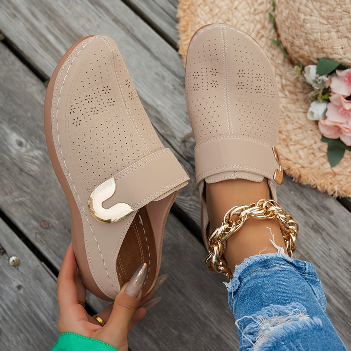 Annalise | Cushioned Wedge Clogs