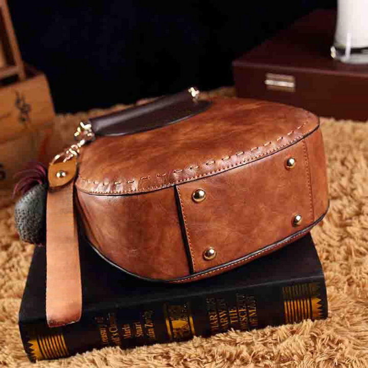 Bianca | Stylish Minimalist Retro Handbag