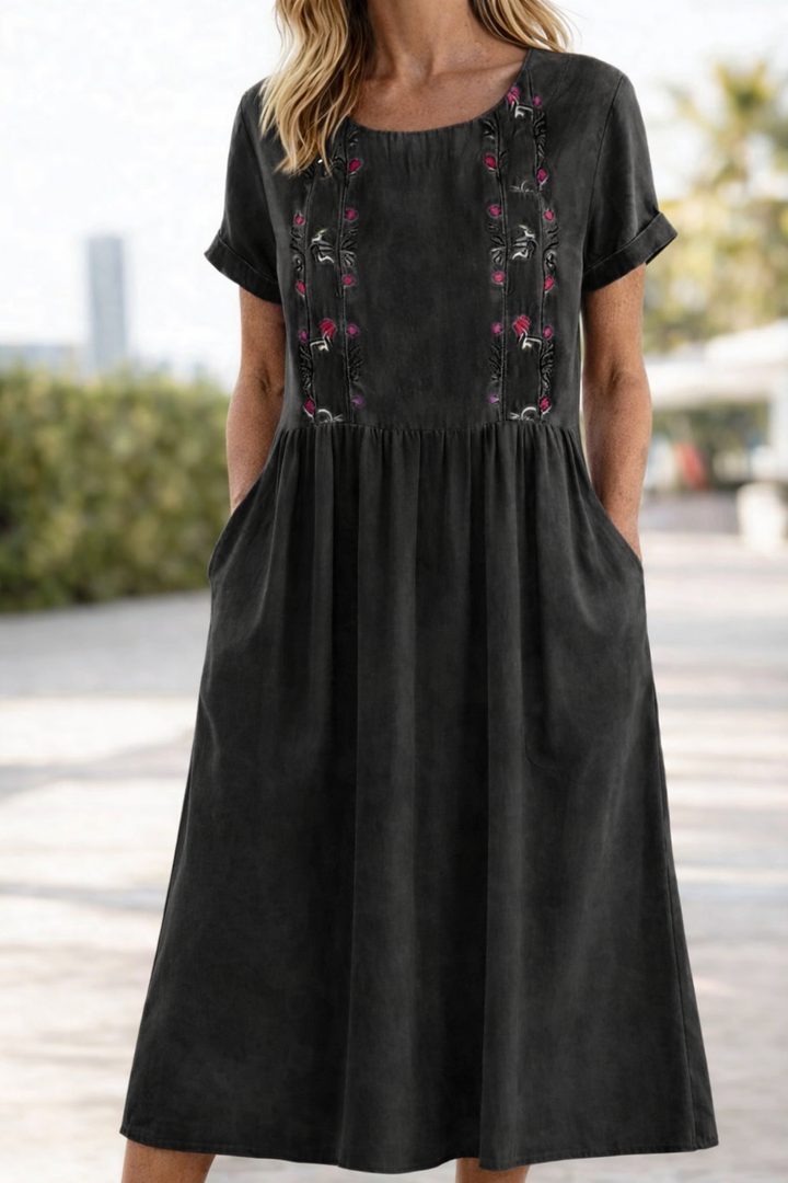 Trixie | Casual Summer Short Sleeve Dress