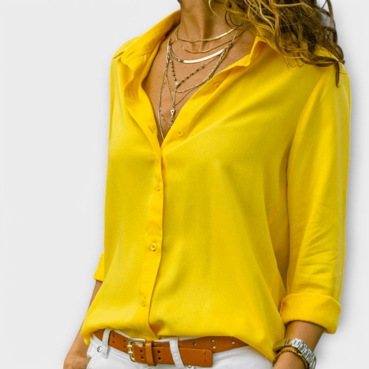 Isla | Refined Button-Up Blouse