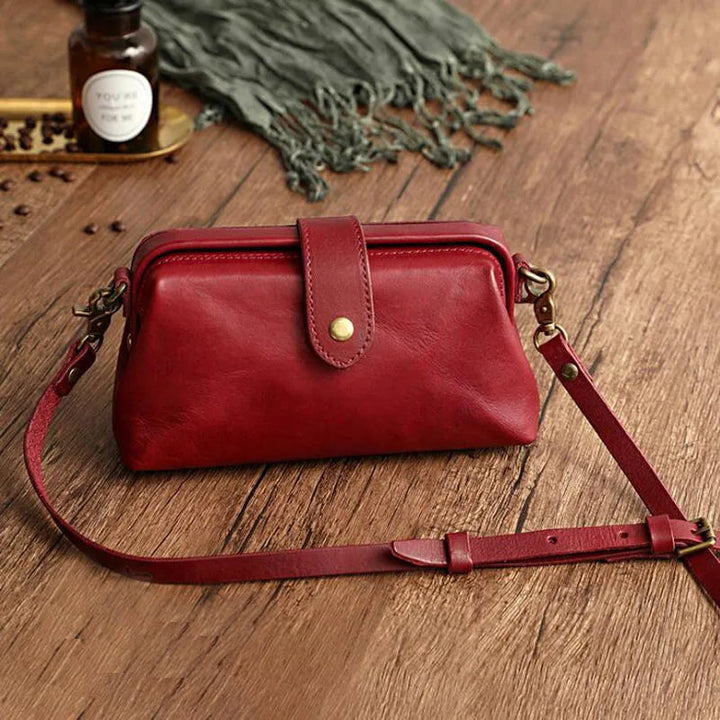 Charlotte | Classic Minimalist Shoulder bag