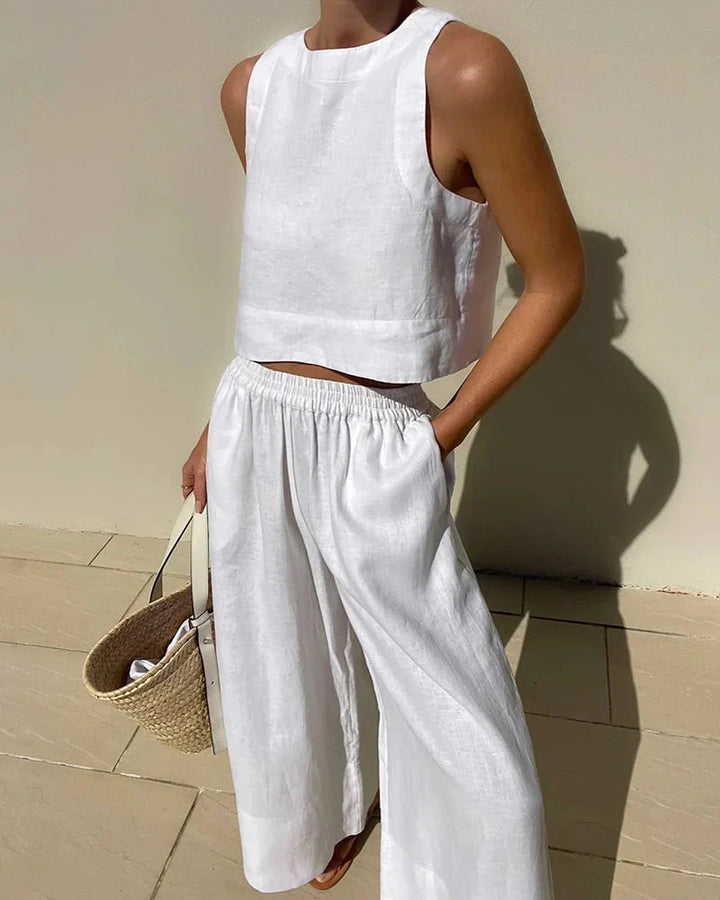 Karina | Casual Sleeveless Capri Trousers Set