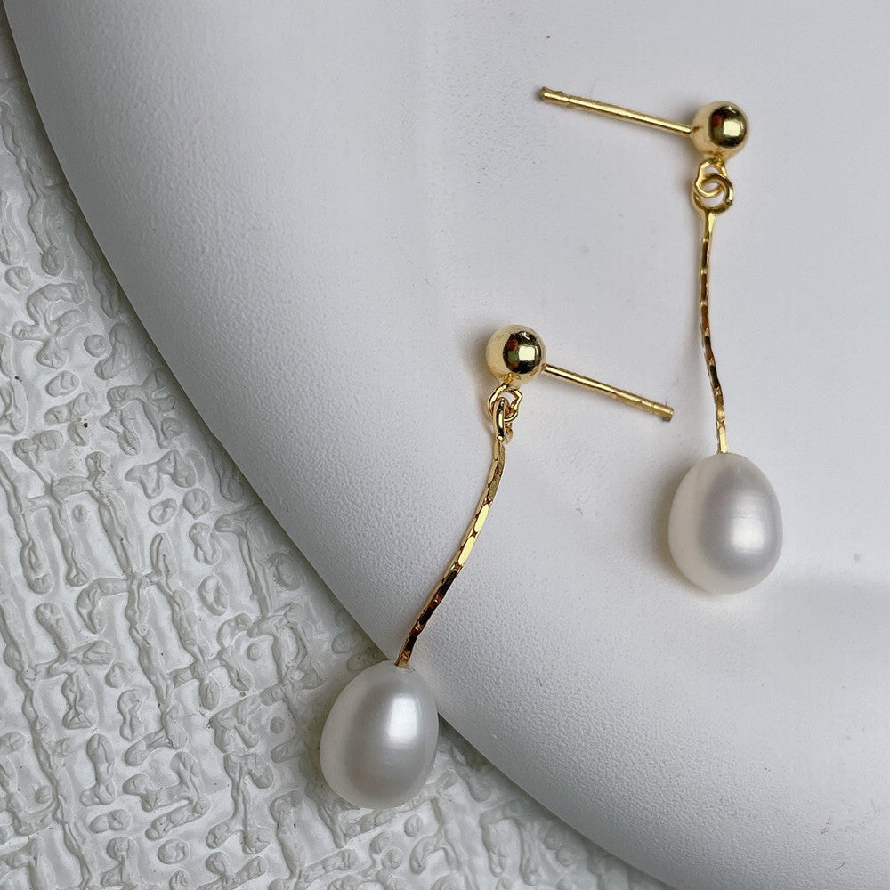 Colleen | Casual Drop Pearl Earrings