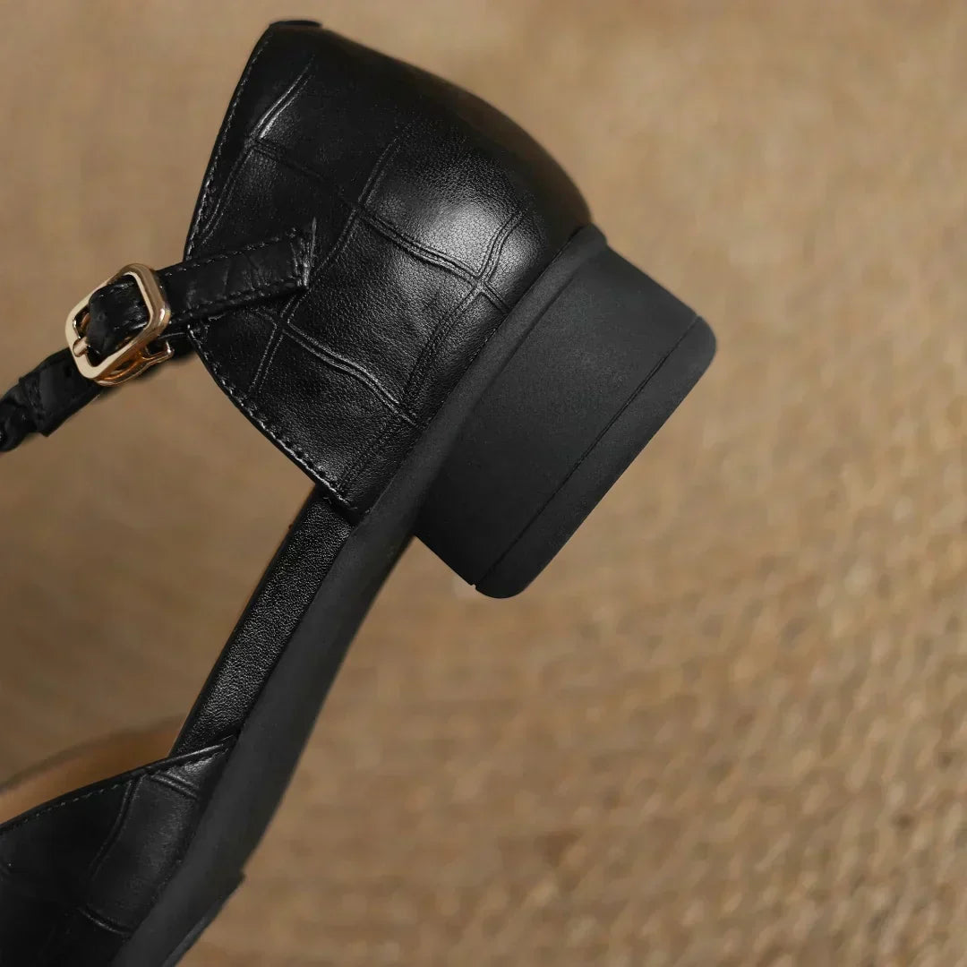 Danielle | Classic Strap Shoes