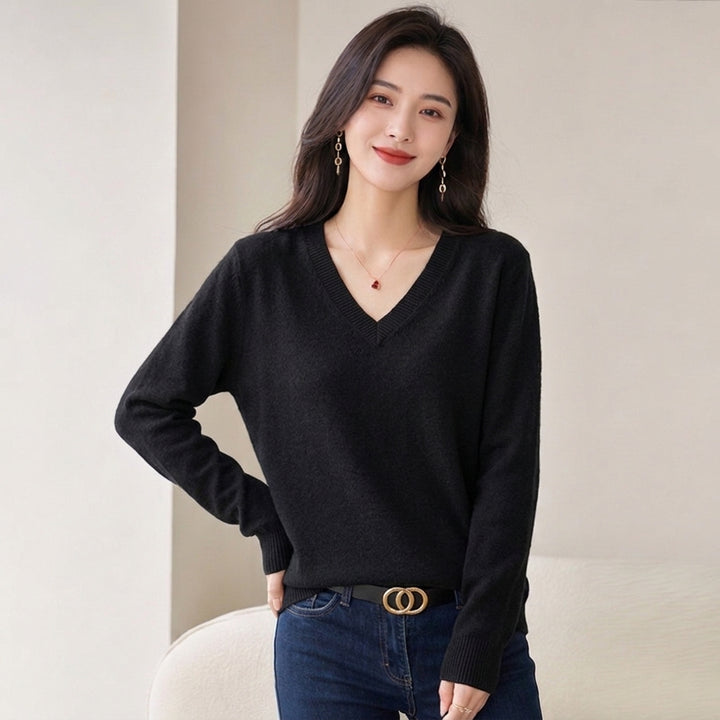Selene | Soft V-Neck Jumper