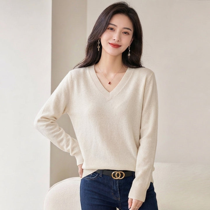 Selene | Soft V-Neck Jumper